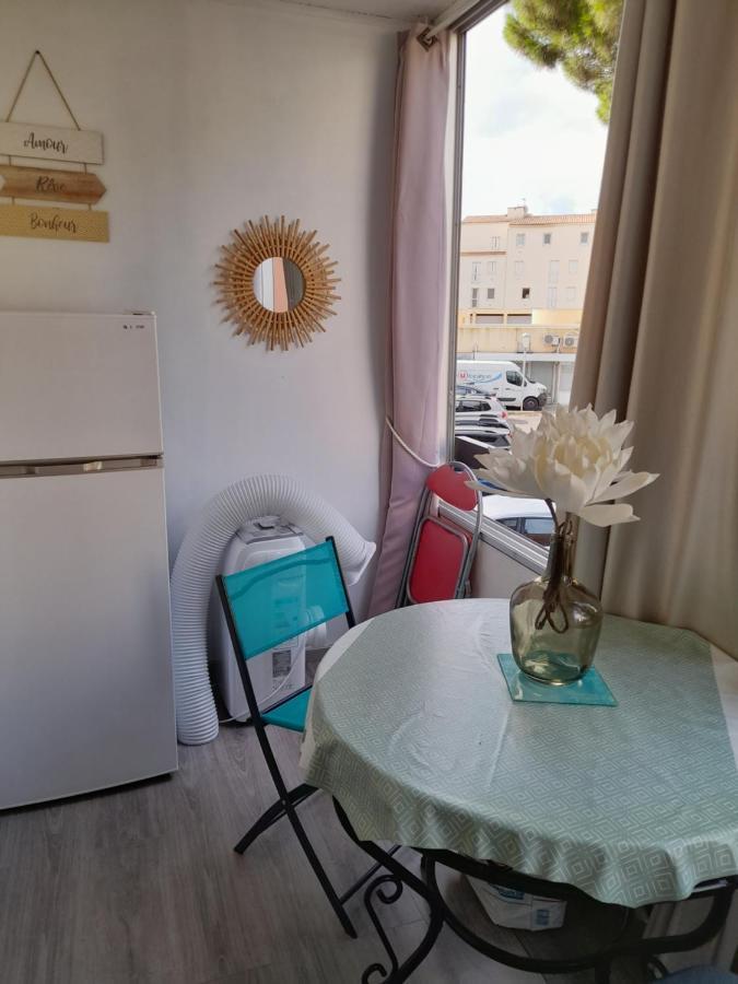 Studio Cabine Avec Loggia 阿格德 外观 照片
